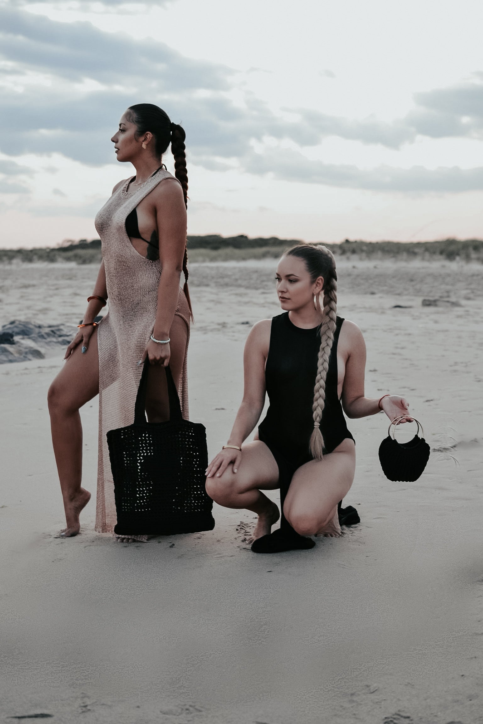 Island Capsule Tote Bag